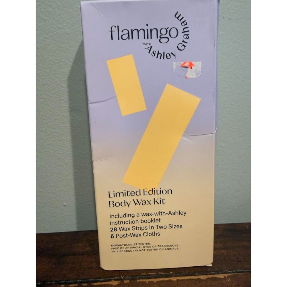 Flamingo Body Wax Kit 28 Strips & 6 Wash Cloths Ashley Graham limited edition